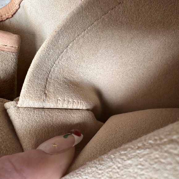 Louis Vuitton Monogram Galliera PM - Picture 6 of 16